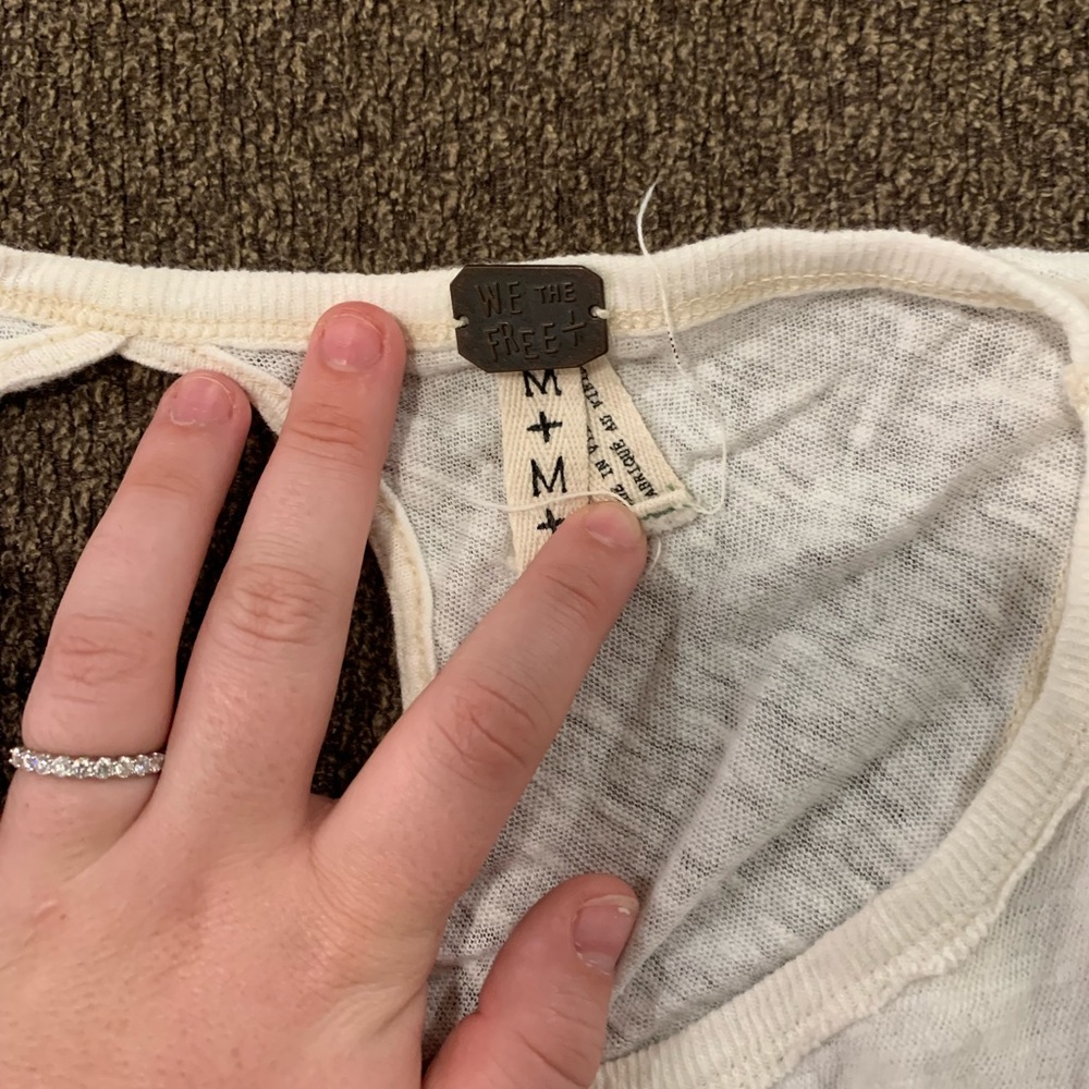 Free People Keyhole Back Top - Picture 3 of 3